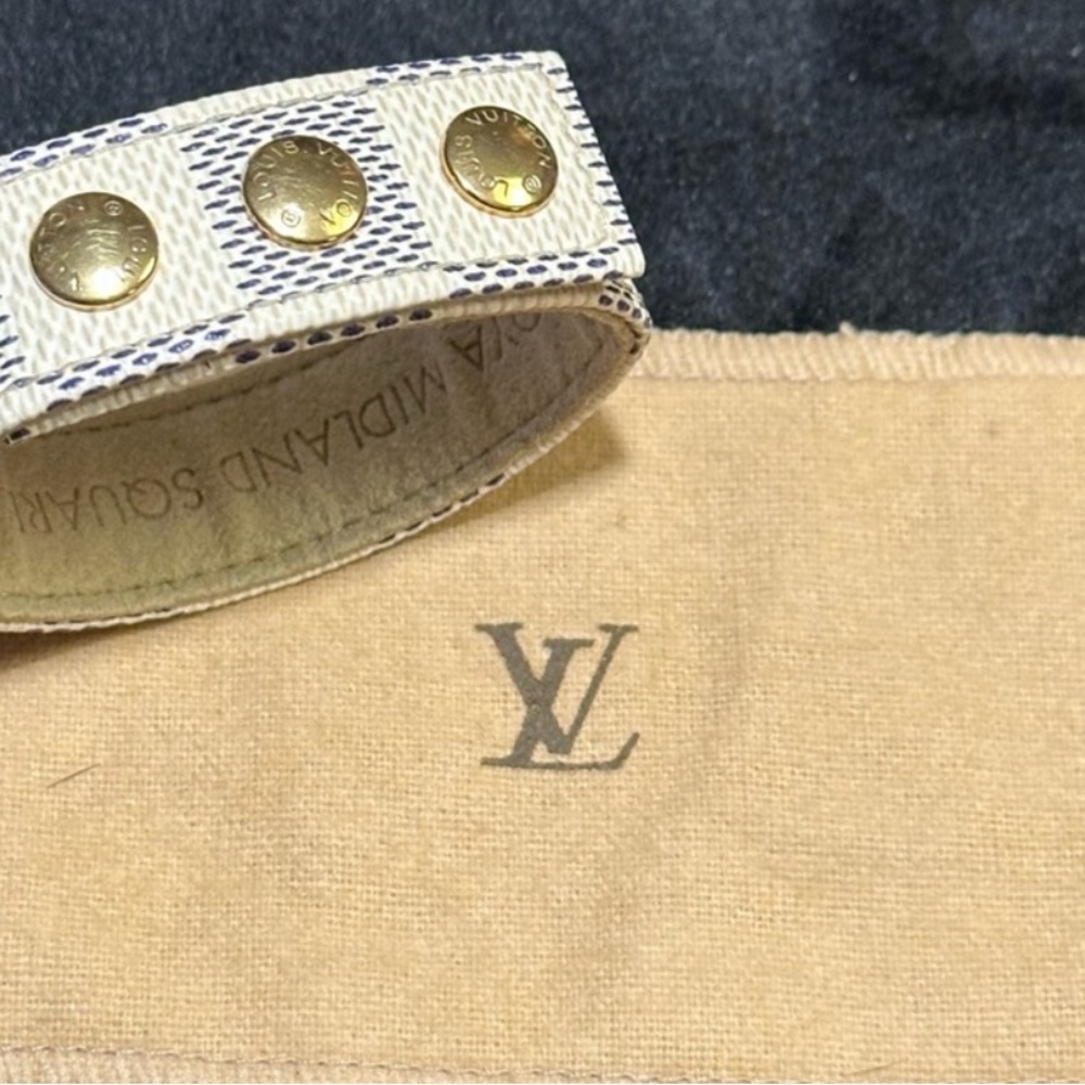 Auth🍀Louis Vuitton cream & Black Demier Azure Bracelet *W/ LV dust bag -EUC- - Picture 5 of 14